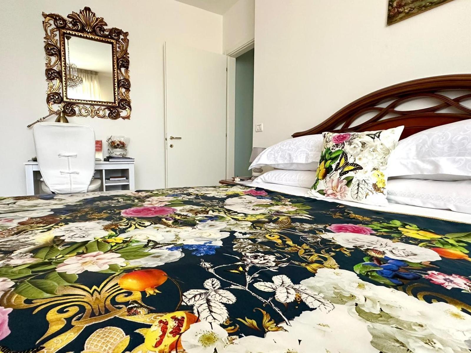 Casa Di Alice Daire Parma Dış mekan fotoğraf